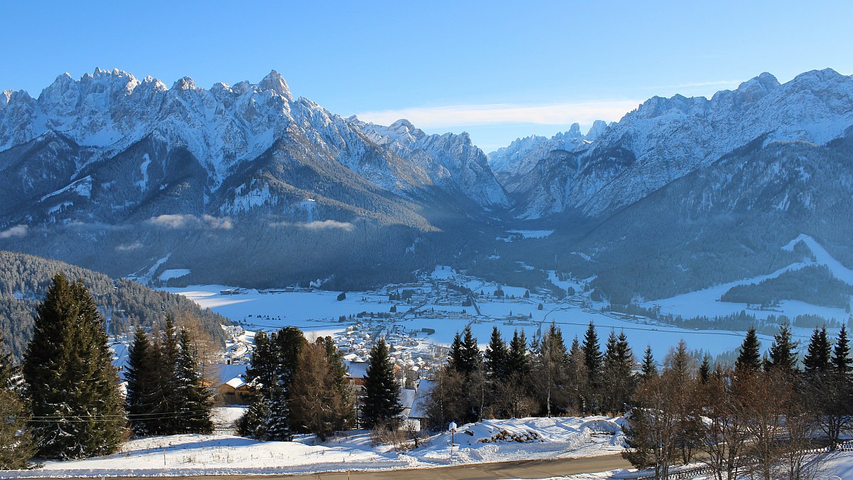 Alpenhotel Ratsberg Toblach Blick nach Süden FotoWebcam.eu